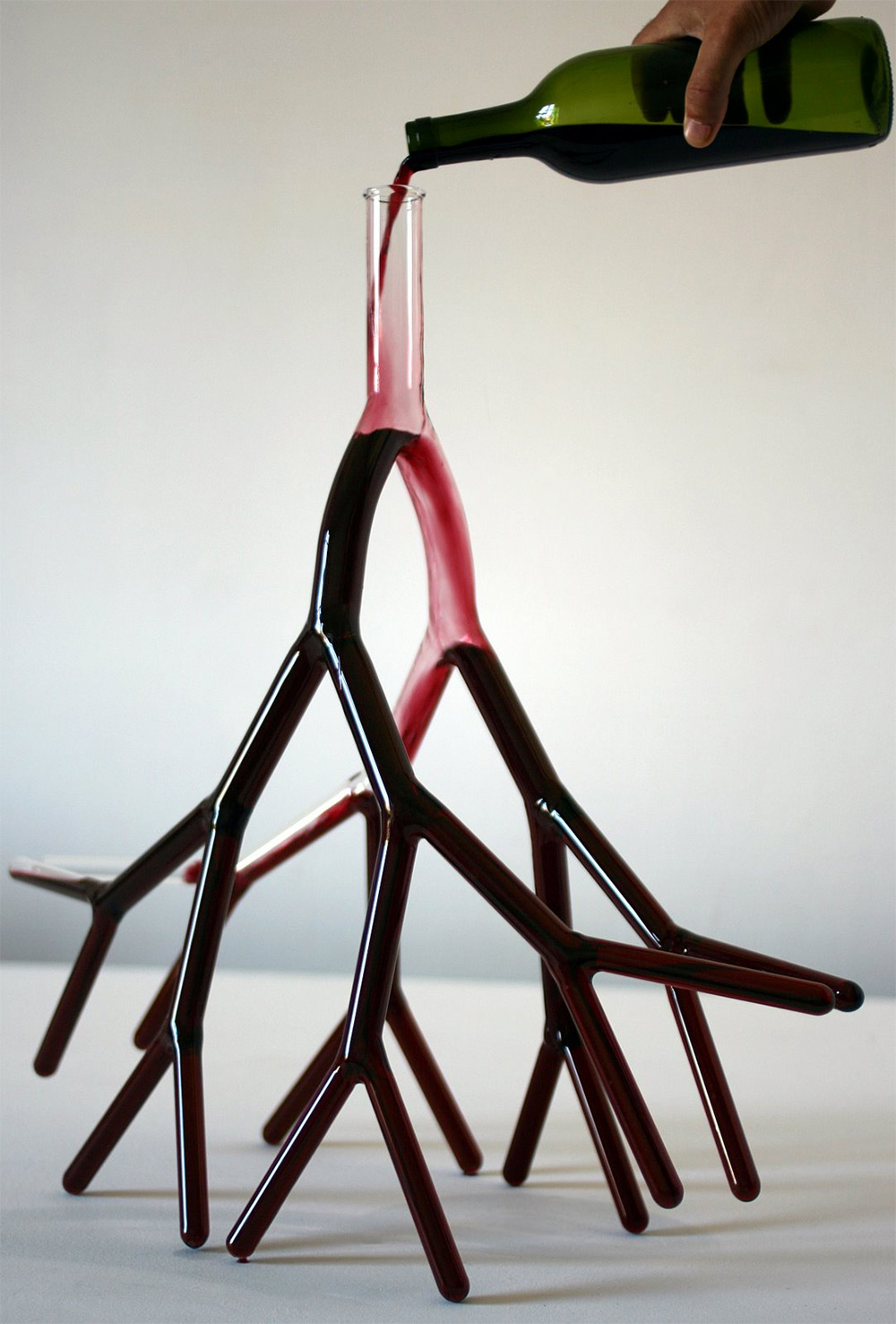 vein wine decanter