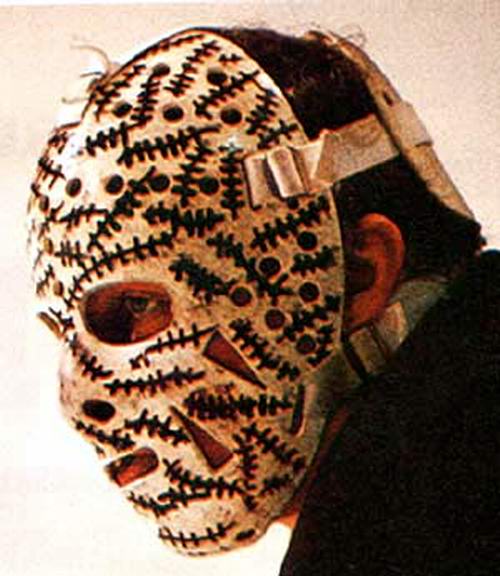 Awesome goalie mask!