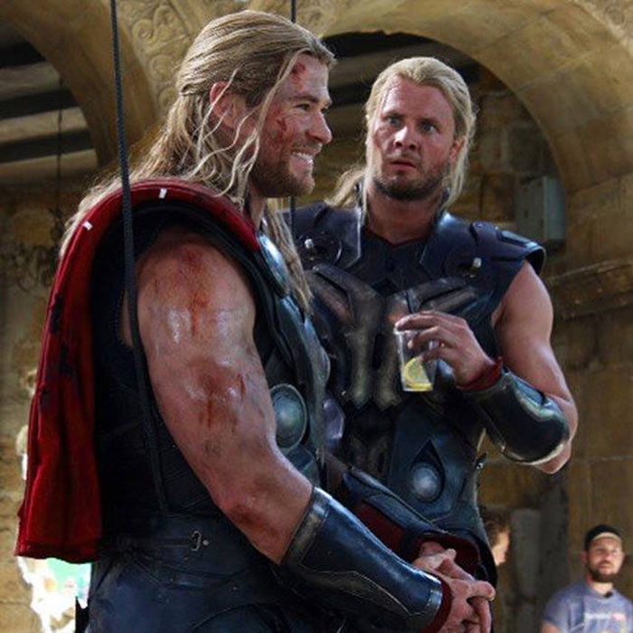 Photos Of Avengers With Their Stunt Doubles That Instantly Make The Actors Less Cool