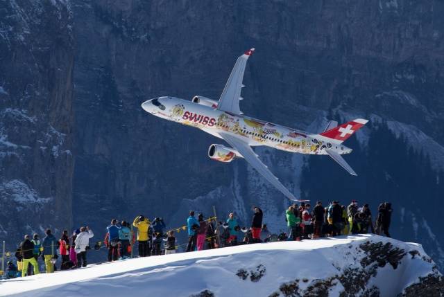 airline - Swiss. .