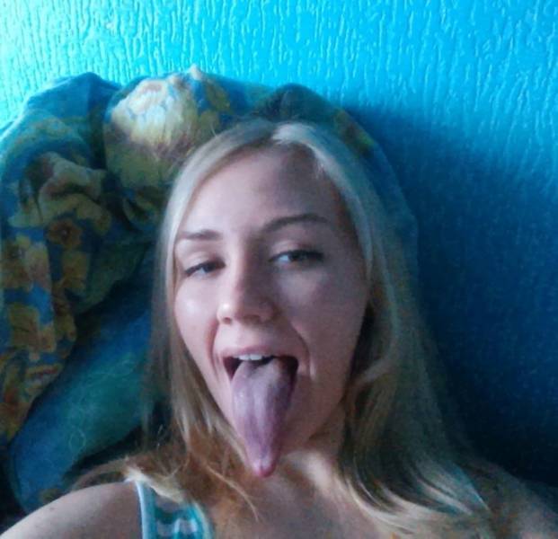 big boobs long tongue
