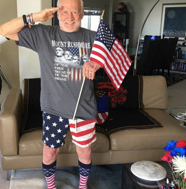funny picture of buzz aldrin 4th of july - Mount Rushmore Of The Free Because Of The Brave
