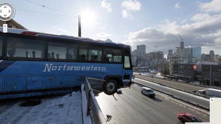 seattle bus over freeway - Northwestern