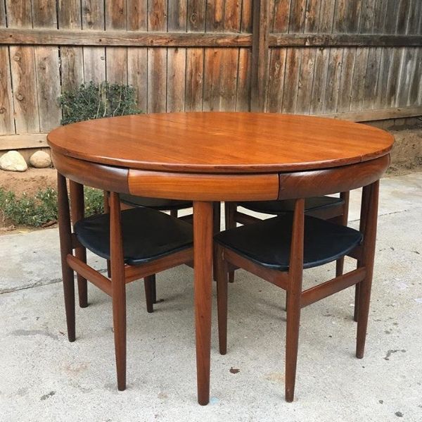 vintage table and chairs