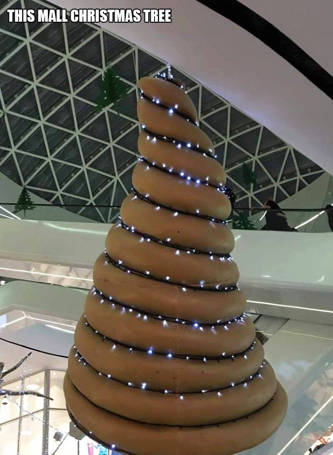 christmas decorations fail - This Mall Christmas Tree