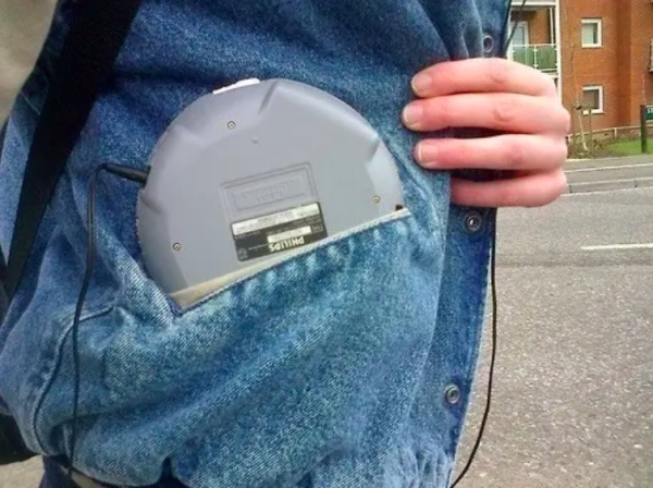 90s portable cd player