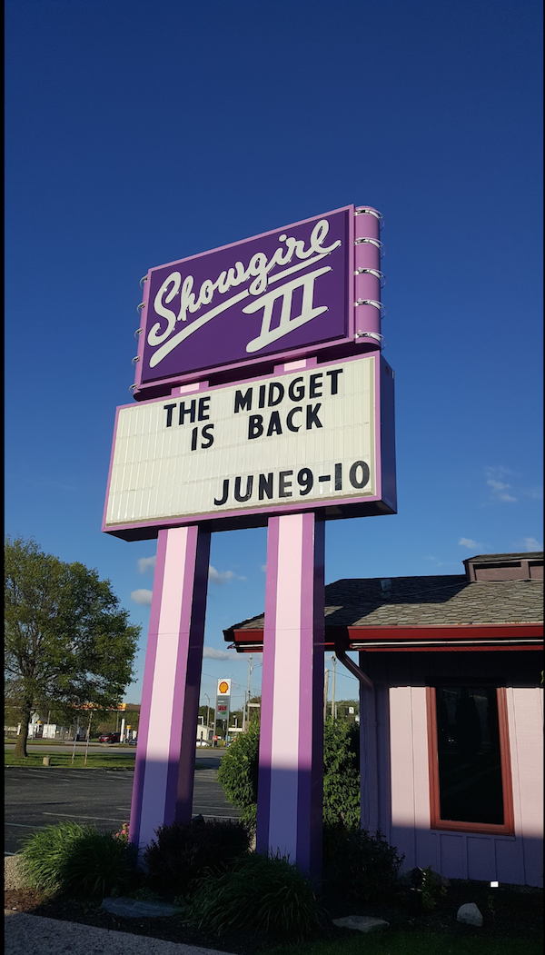sign - Showgire Ti The Midget Is Back JUNE910