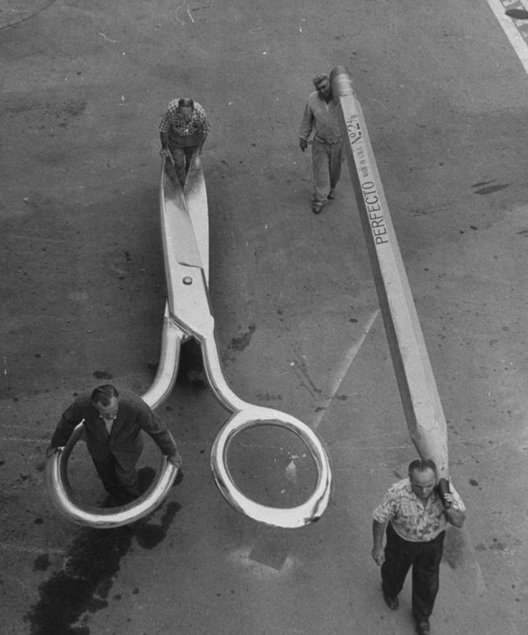 props from the incredible shrinking man