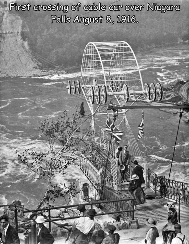 Random Pictures - cable car over niagara falls - First crossing of cable car over Niagara Falls .