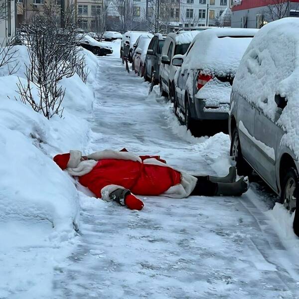 fun random pics -  Ded Moroz