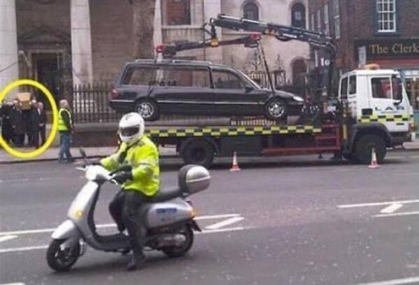 cool random pics - hearse towed - S Da The Clerk