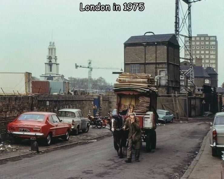 cool random photos - london 1975 - Gtf London in 1975 Pac