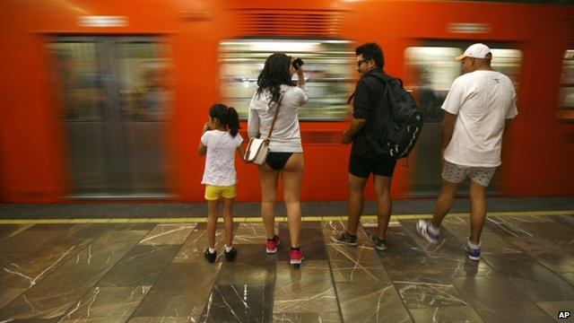 no pants subway ride in New York City subway - no pants day kids