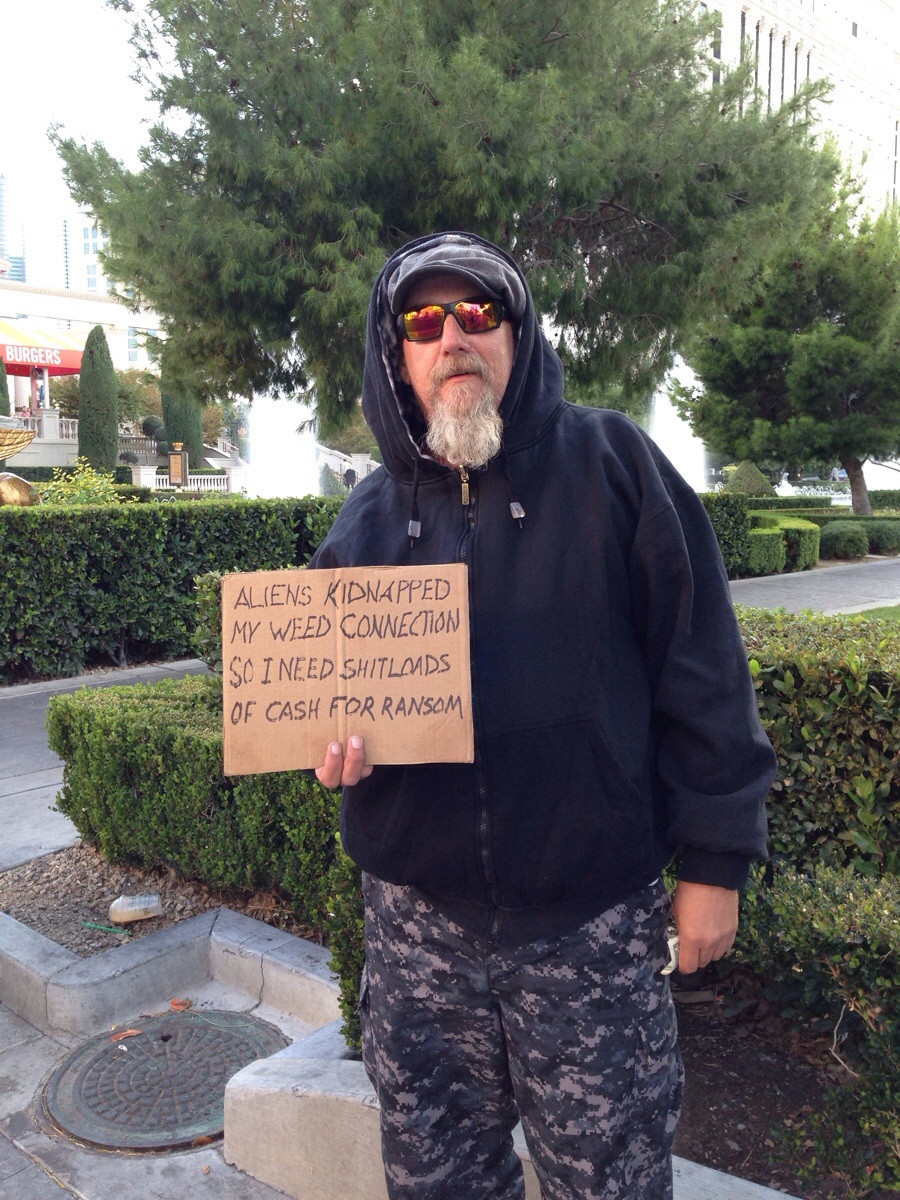 12 Of The Best Homeless Signs You Will Ever See