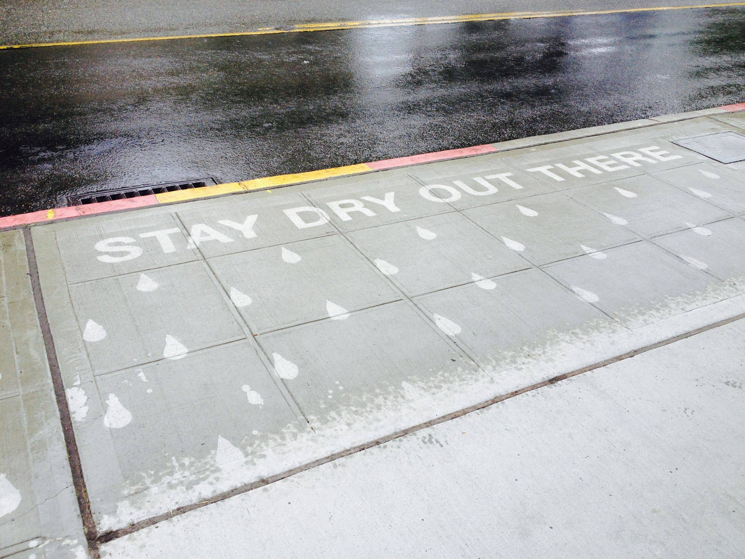 Superhydrophobic art that only appears in the rain