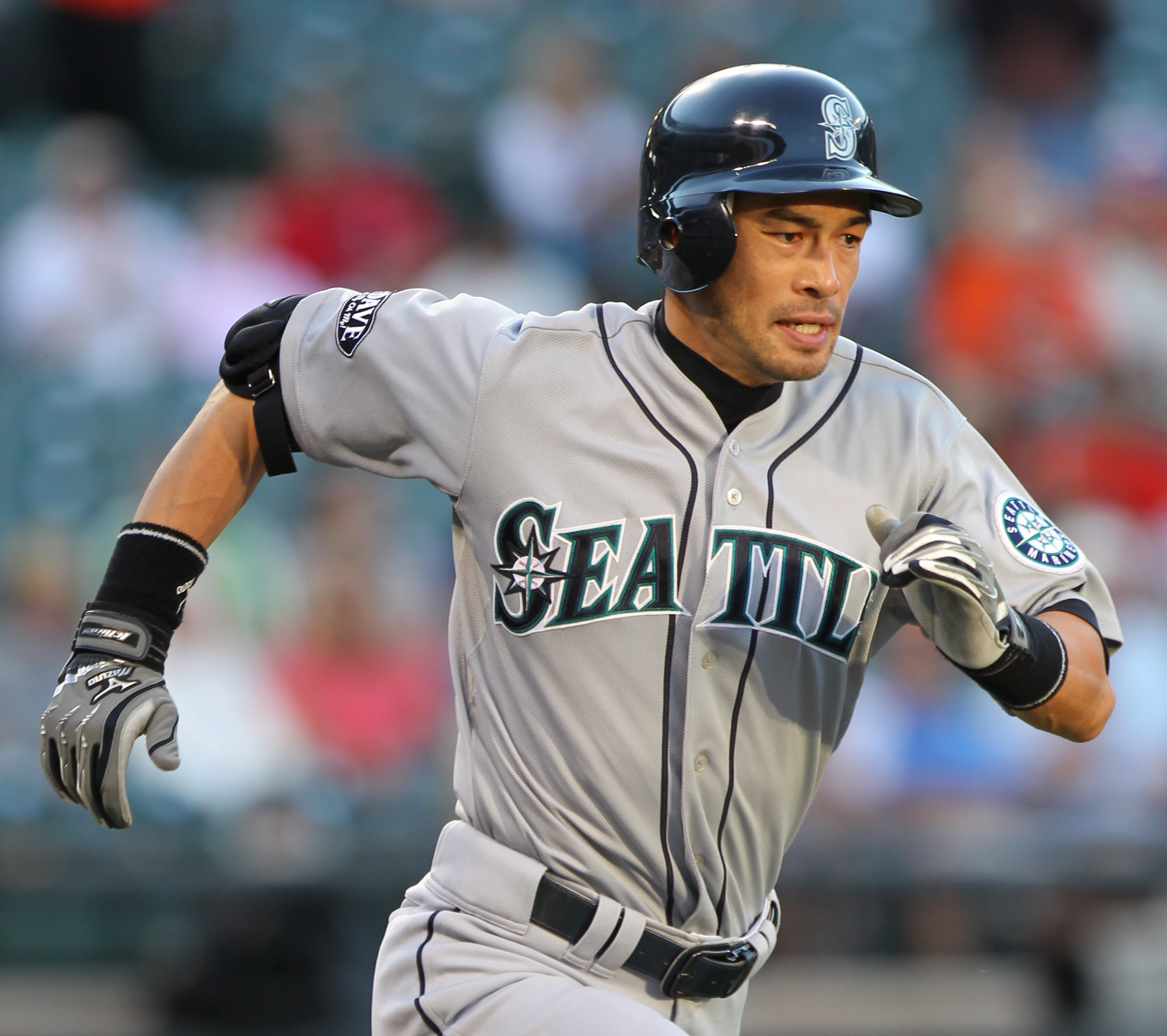 The Seattle Mariners gave Ichiro Suzuki the number 51--the same number that Randy Johnson used to wear. Suzuki wrote Johnson a letter promising to not dishonor the number.