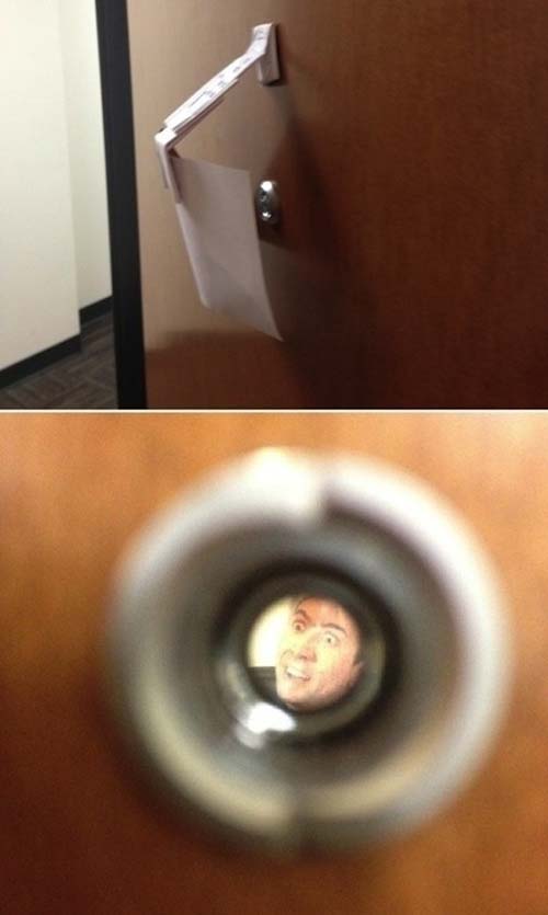 20 Easy Pranks to Terrorize Your Friends