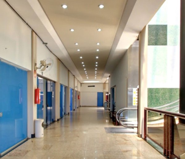 This old shopping mall was turned into a college building, converting stores into classrooms.