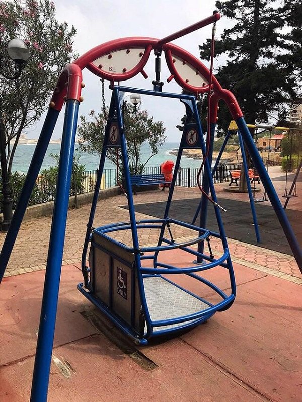 swing for wheelchairs