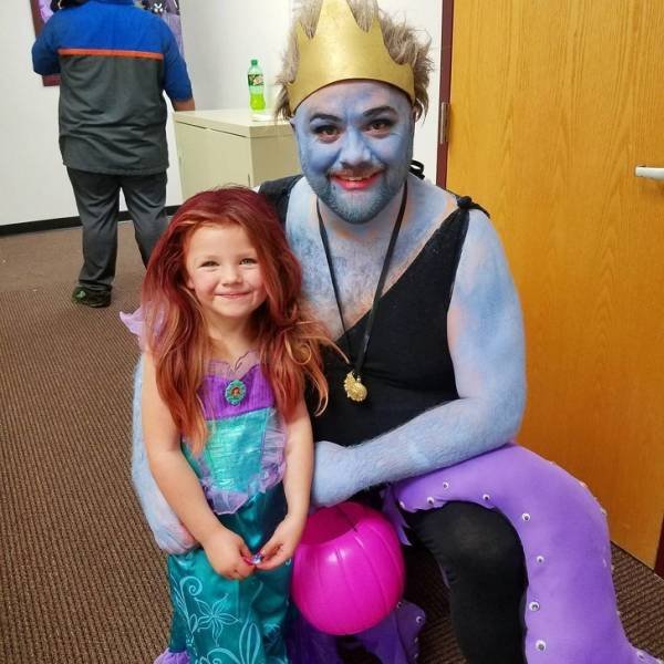 father and daughter little mermaid