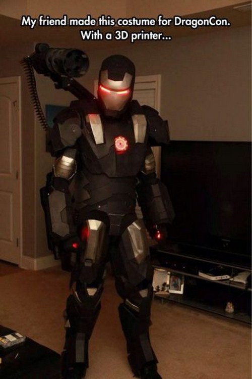 3d printed war machine suit - My friend made this costume for DragonCon. With a 3D printer...