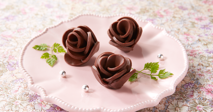 or beautiful chocolate roses.