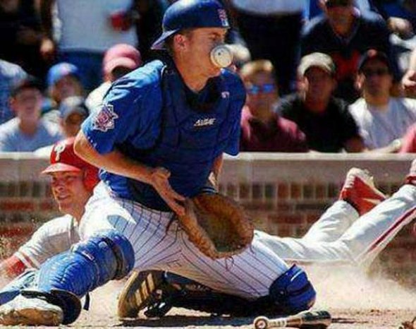 28 Crazy and Funny Sports Photos Taken at The Right Moment