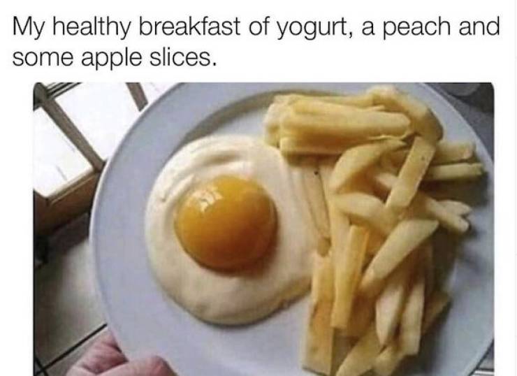 healthy breakfast of yogurt peach and apple - My healthy breakfast of yogurt, a peach and some apple slices.