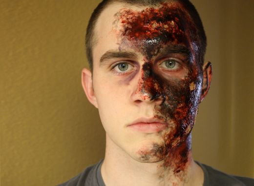 Crazy cool face paint for Halloween