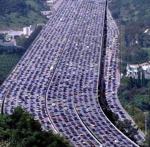 The longest traffic jam in the world was created in China on August 14, 2010. The length was 260 kilometers and lasted for more than 10 days.