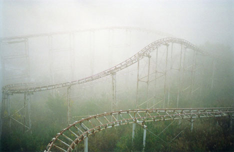 abandoned amusement park japan