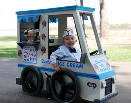 12 awesome wheelchair costumes