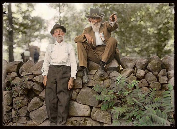 2 Survivors of the Battle of Ghettysburg at the 50th Anniversary Reunion July 1913