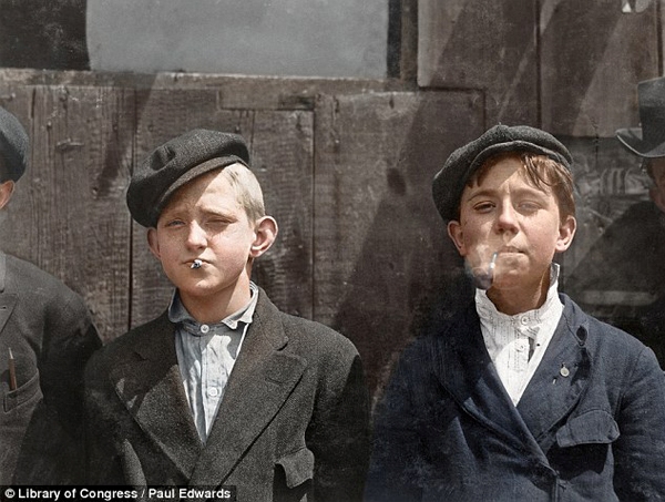 Missouri children smoke a pipe  cigarettes