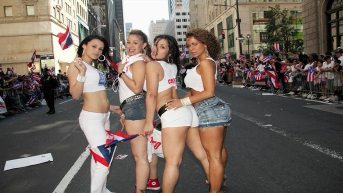 Puerto Rico ladies photo used in Bill Maher's movie 'Religulous. 