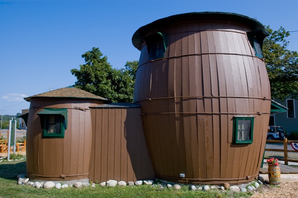  Pickle Barrel House - Michigan, GA