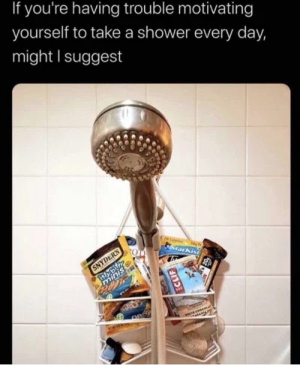 If you're having trouble motivating yourself to take a shower every day, might I suggest Sarkis Snyders minis itty bito Eclif