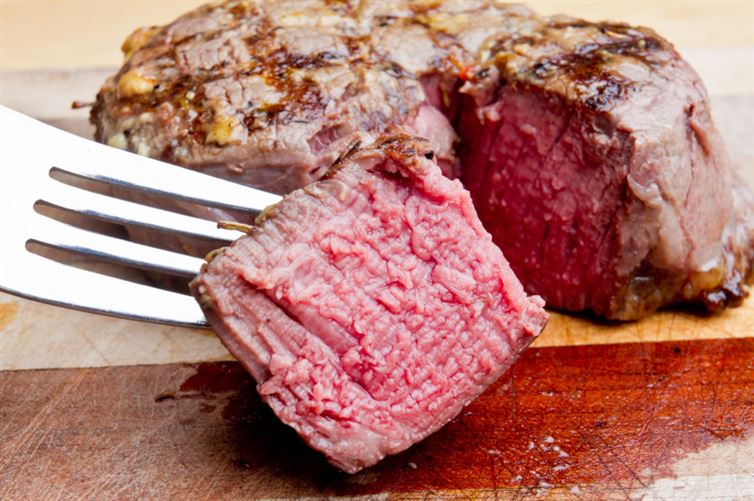 Searing meat starts something called the Maillard reaction, which is basically chemistry jargon for "deliciousness." It definitely doesn't "seal in the juices." In fact, applying heat takes away moisture. One of the keys to making a great steak is minimizing that reduction in moisture.