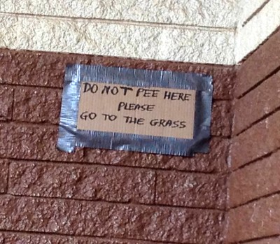 brick - Do Not Pee Here Please Go To The Grass