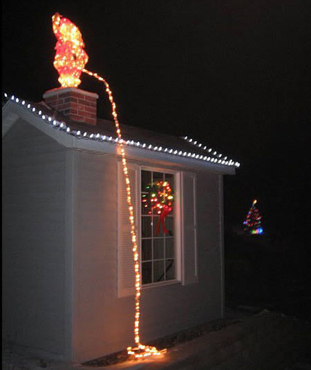 20 Of The Worst.. Or Best Christmas Decorations