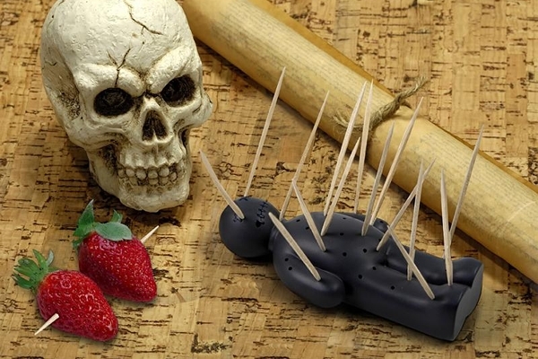 50 Weirdest Christmas Gifts Under 15 Dollars