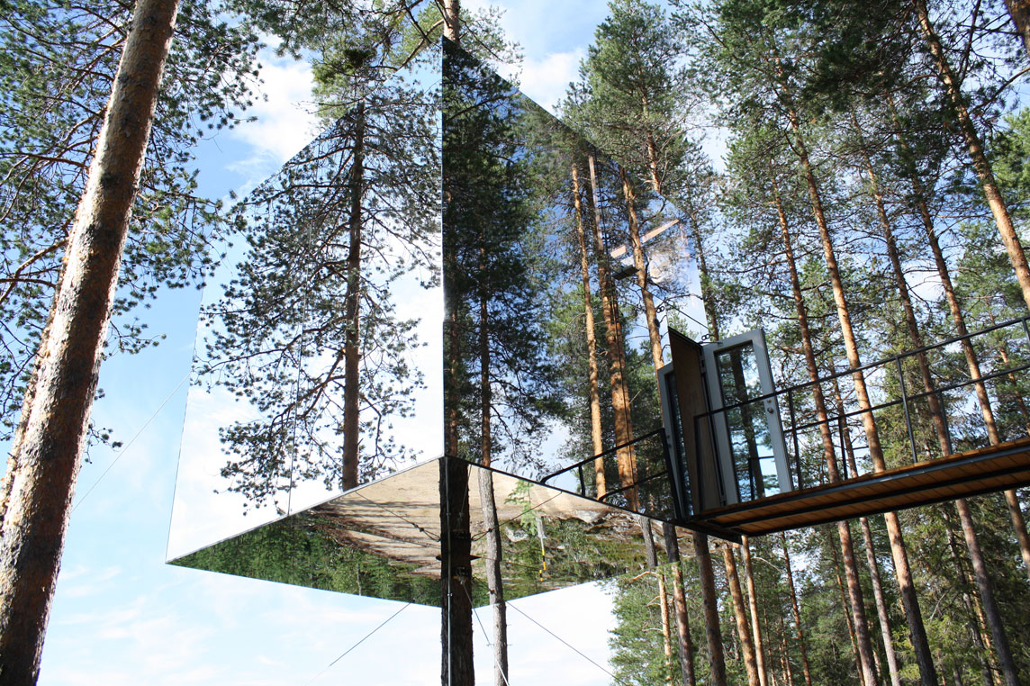 Mirror Cube Tree House Is Almost Invisible