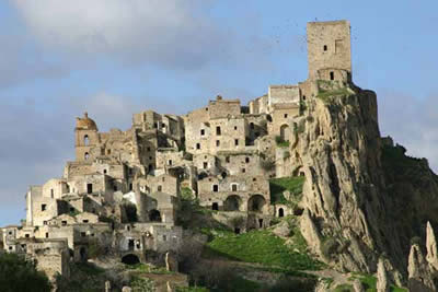 Craco Italy: a fascinating medieval town