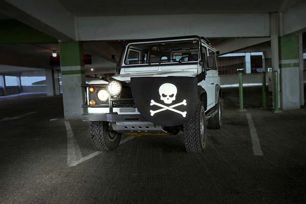Pirate's eye patch for your car