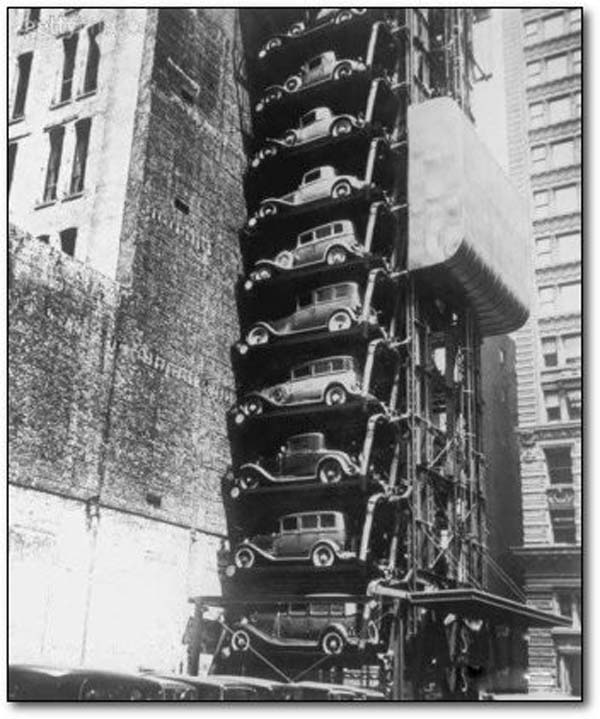 A Model T elevator garage in Chicago - 1936.