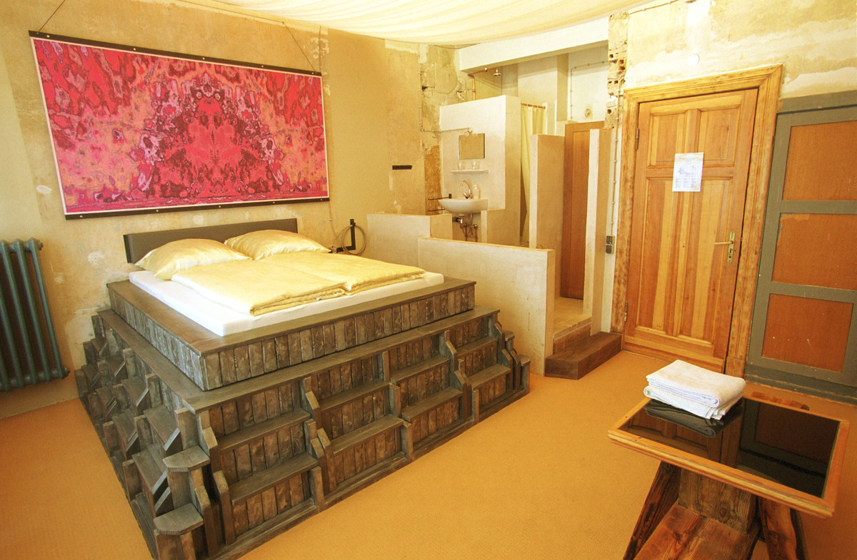 This Hotel Has The Most Bizarre Rooms Gallery EBaum s World