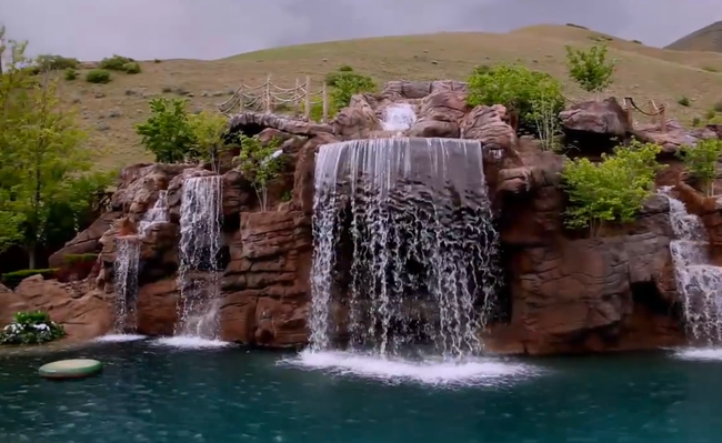 It's complete with several waterfalls, all which you can jump off of.