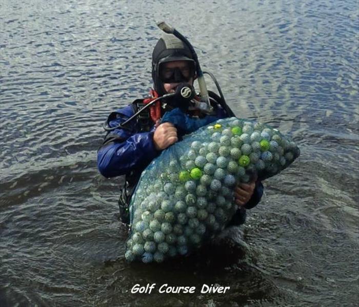 water - Golf Course Diver