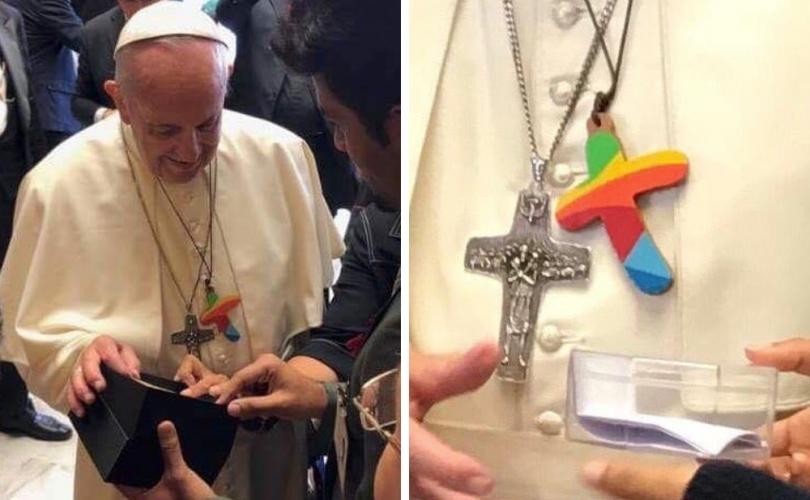 pope francis wearing rainbow cross