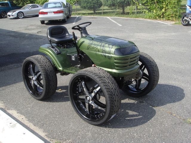 lawn mower with rims